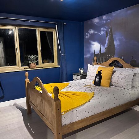 Hogwarts Apartment Abbots Langley 外观 照片